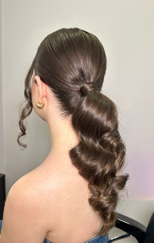 Pony Tail + Waves at Denisse Plasencia in Ridgefield, NJ