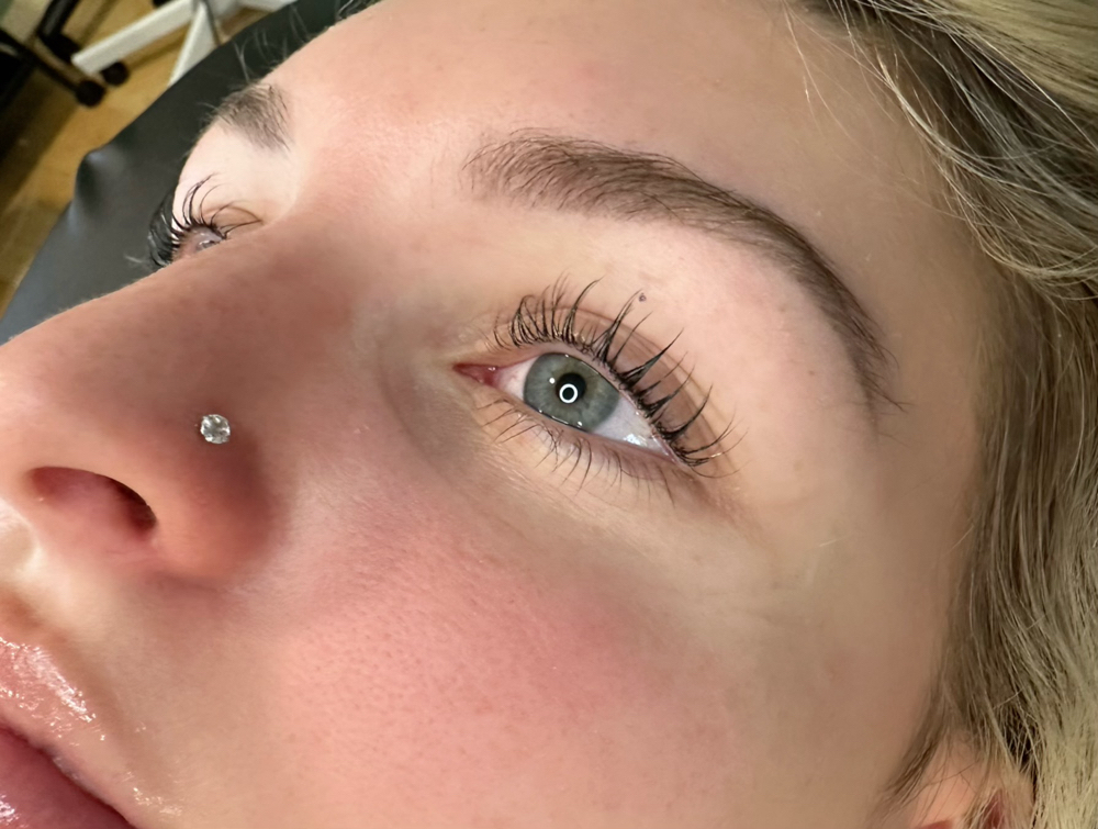 Lash Lift And Tint