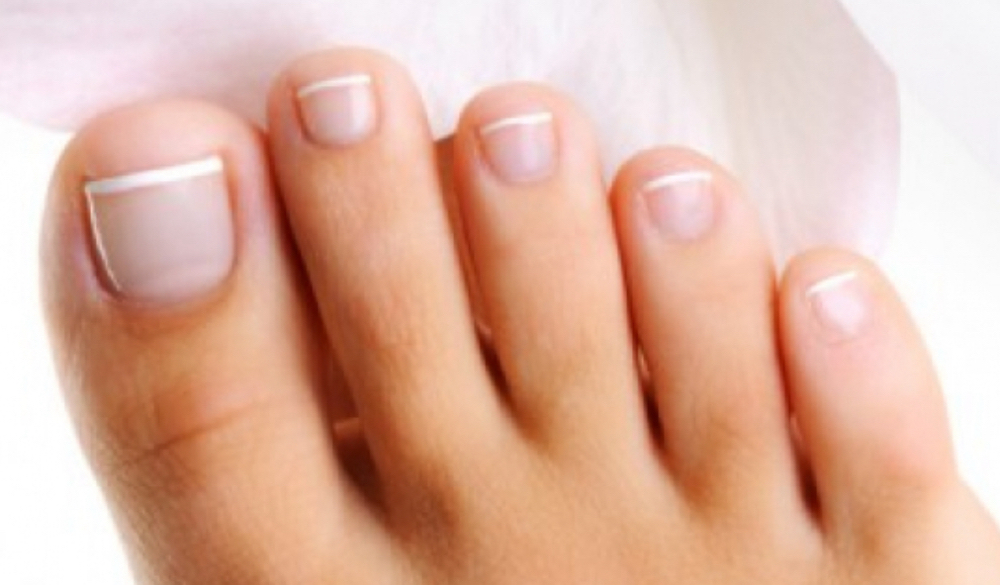 Toes Waxing