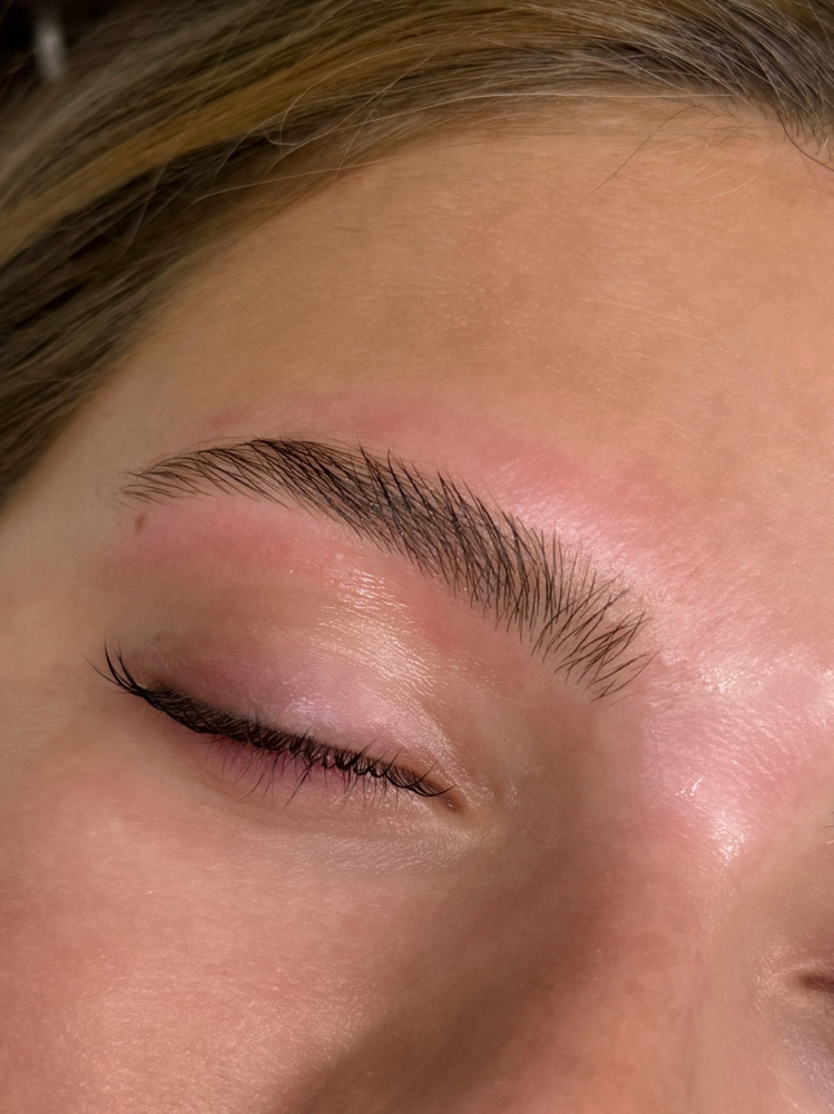 Precision Brow Cleanup