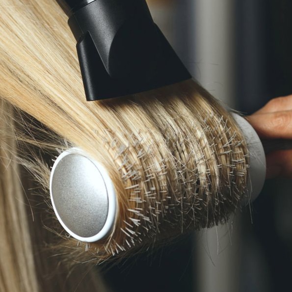 Blowout With Extensions at Annie Moore in Newcastle, OK