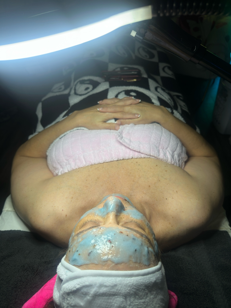 hydrojelly facial