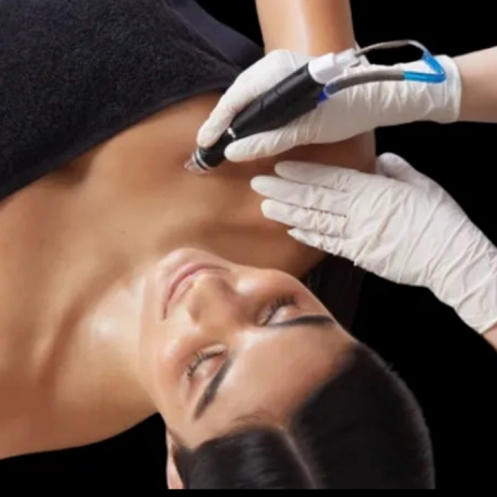 AquaFirmeXS Décolleté Rejuvenation at Five2 Spa in Omaha, NE