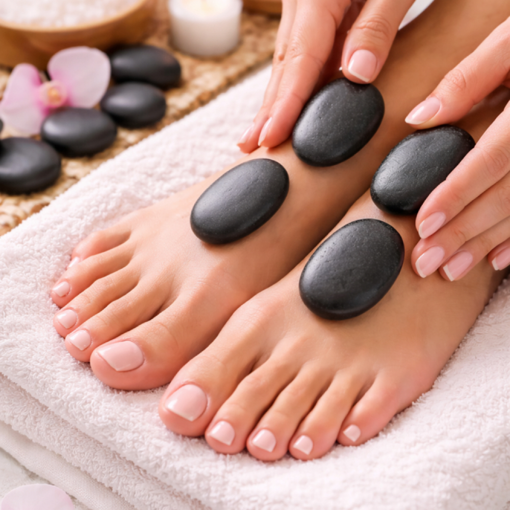 Hot Stone Massage at Delinails.co in Nashua, NH