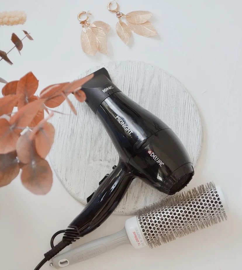 Shampoo & Style