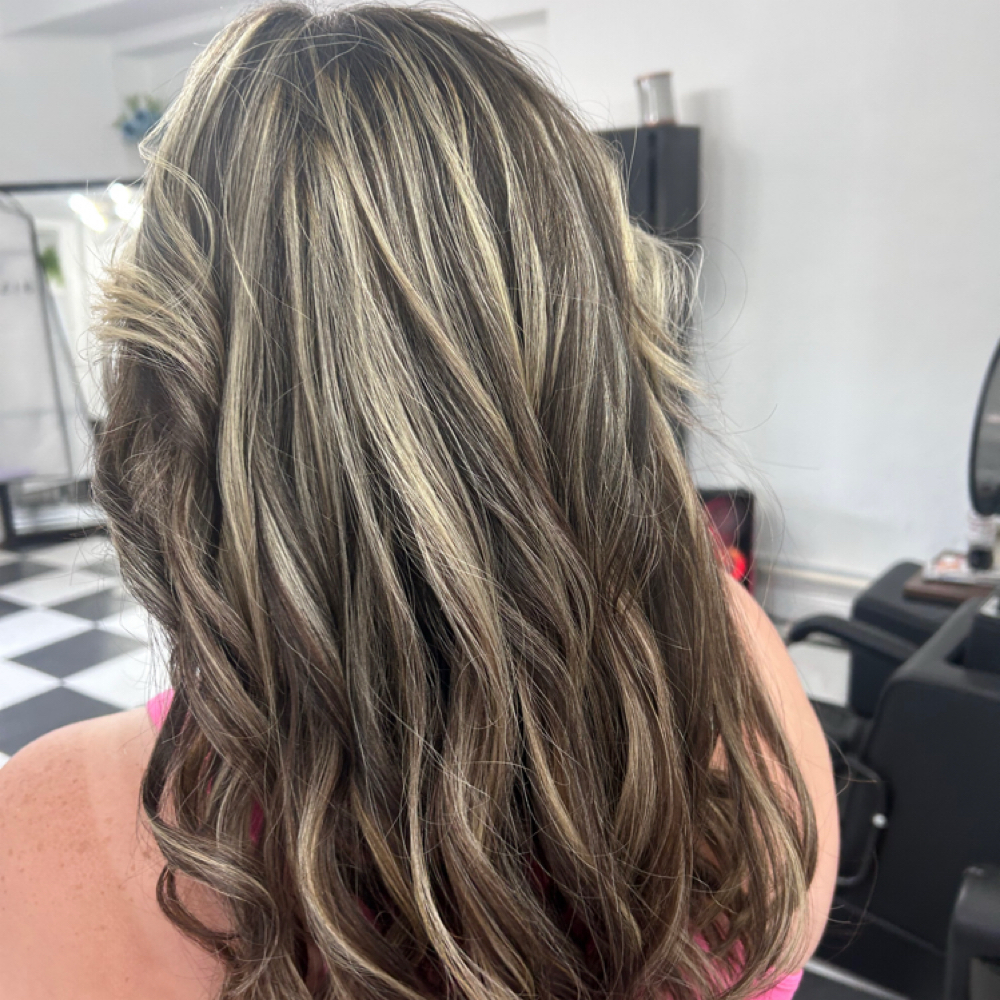 Lowlights at Jessica Smith in Laurel, MS