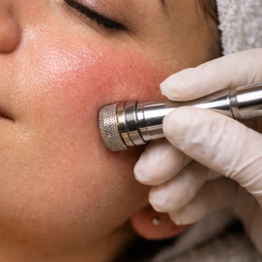 The Get You Glowing Deep Facial at Get Glowin With Nichole in Sierra Madre, CA