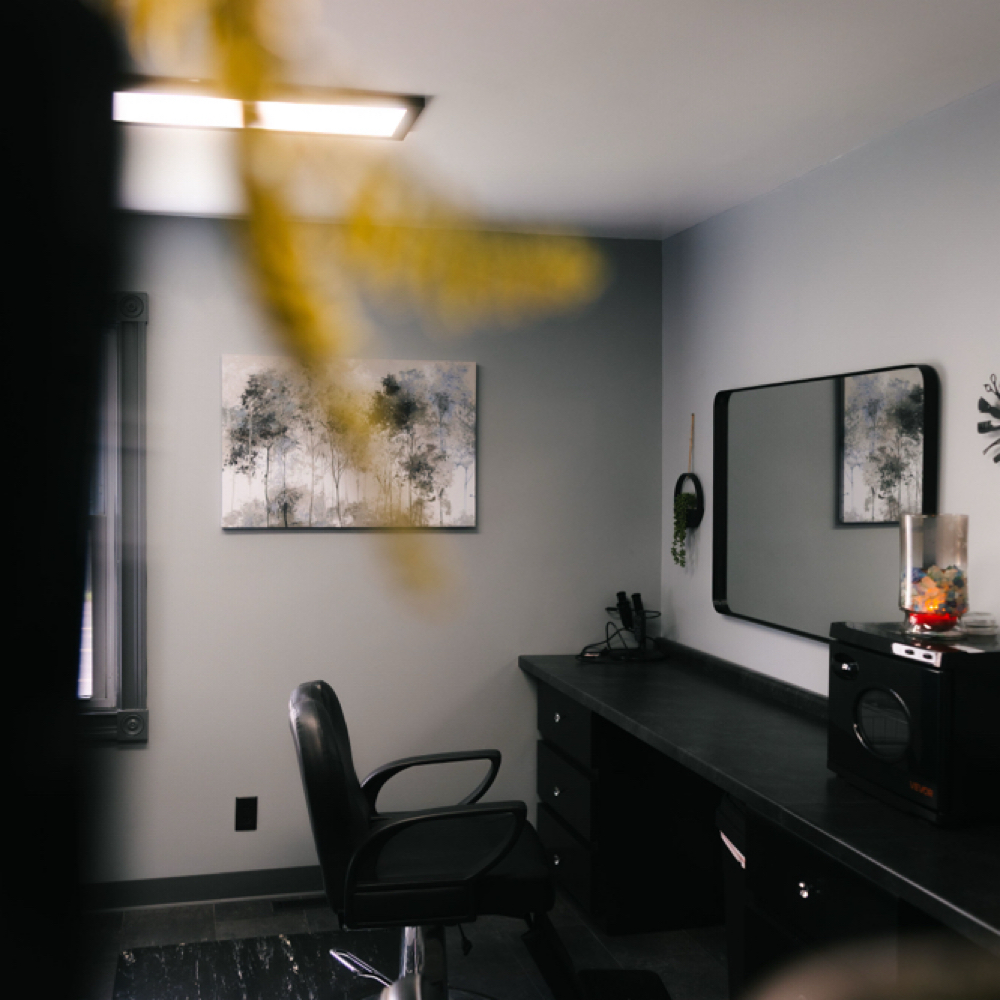 Eyebrow Wax at House of Sage Salon & Suites in Saginaw, MI