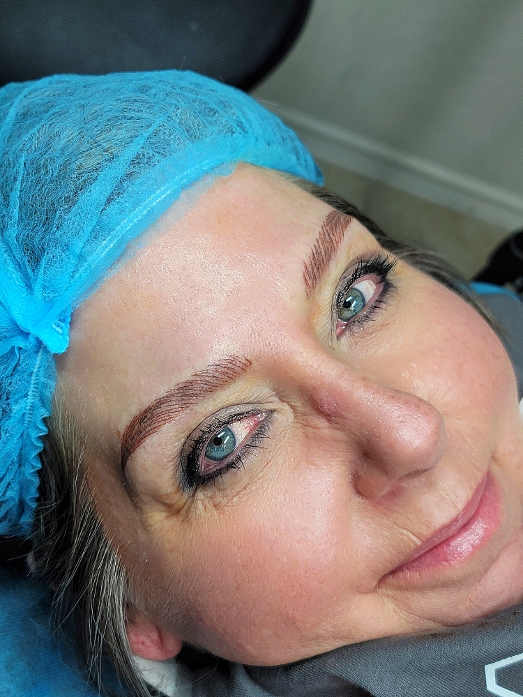 Combo Brows at SHALZ SMART BROWS in RICHMOND, TX