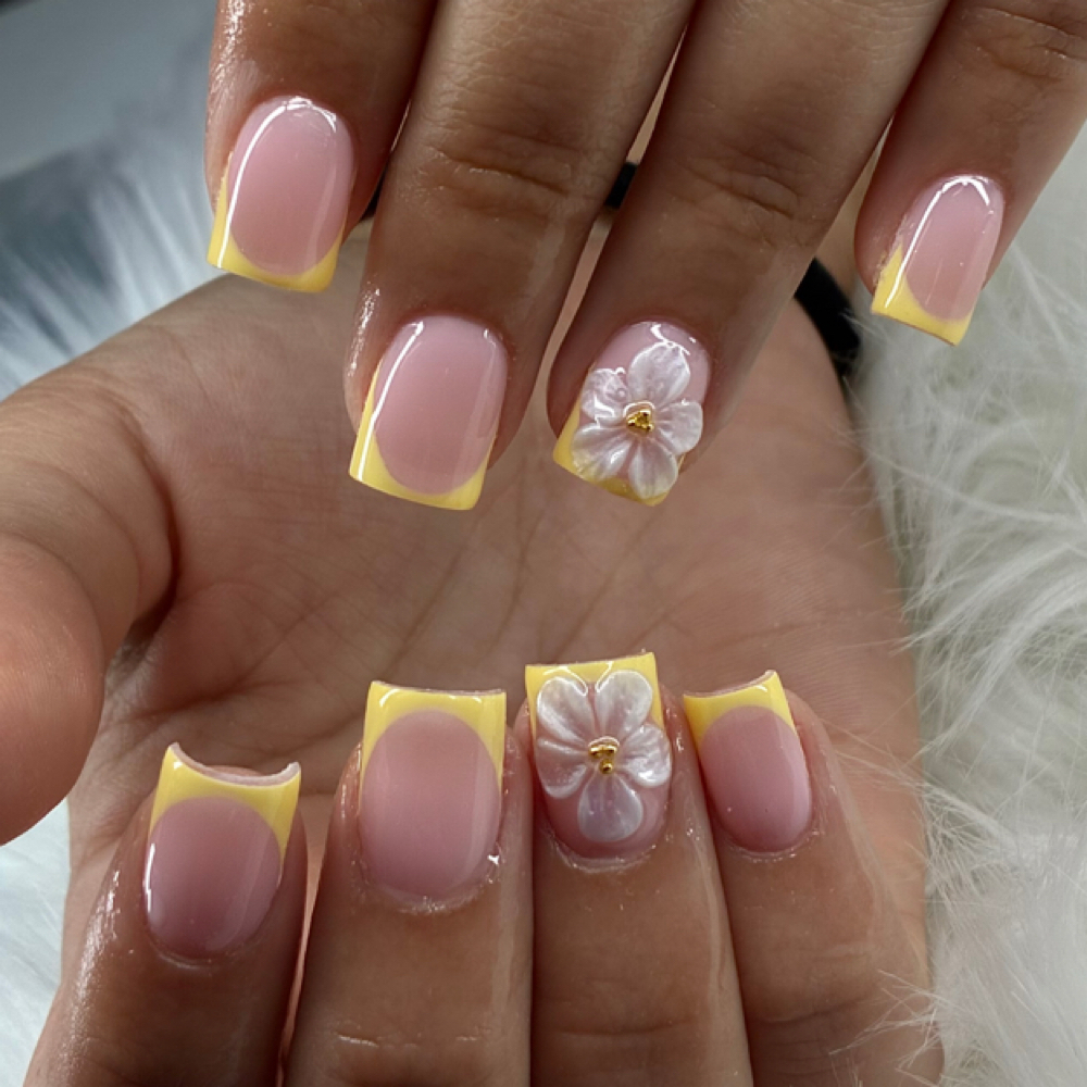 Gel X Full Set Short at Blossomed Beauty Lounge in Hesperia, CA