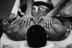SPORTS MASSAGE
