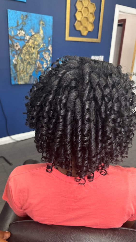 Rod set (perm or flexi) at 3D Beauty By Devan LLC in Los Angeles, CA