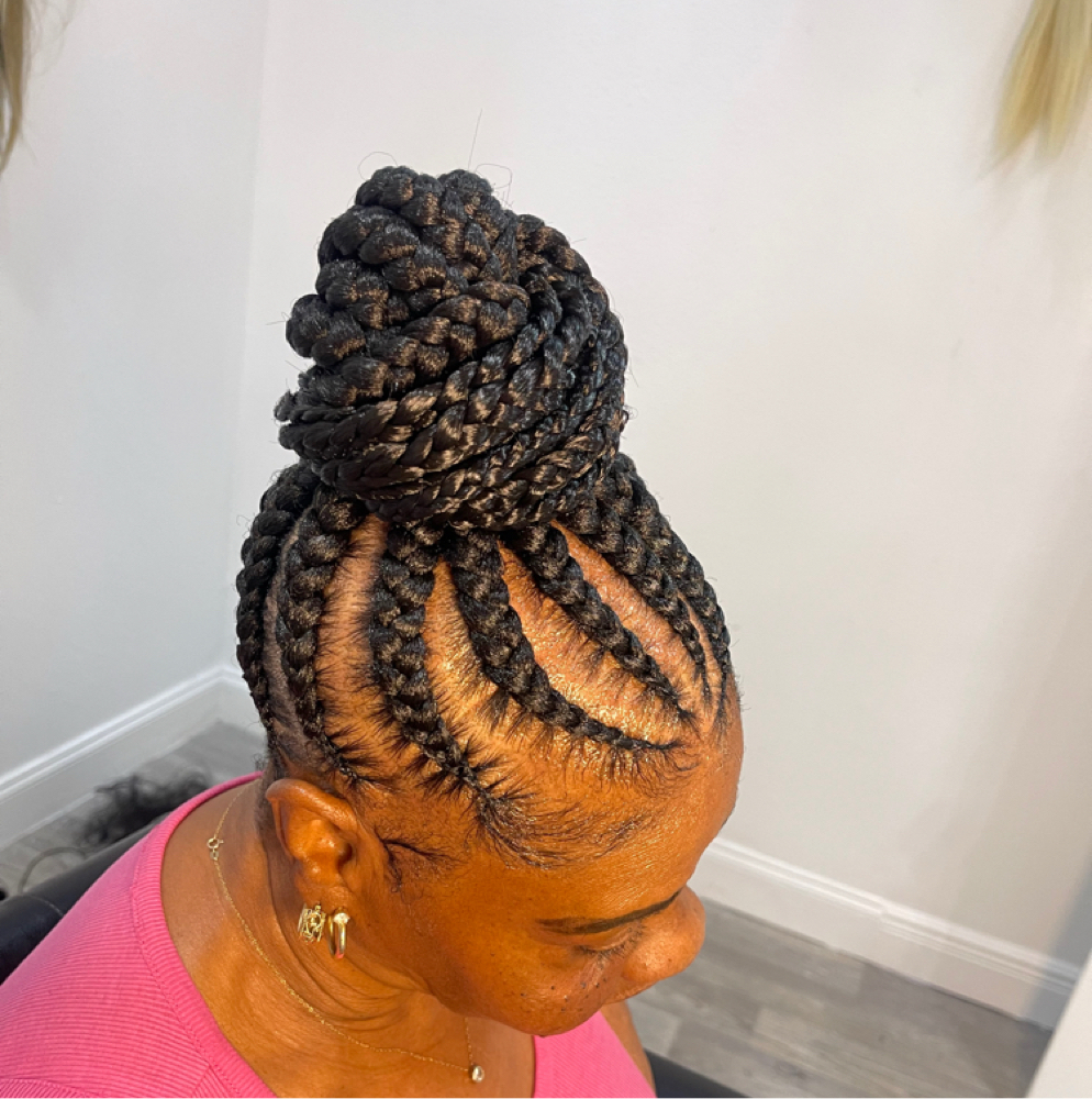 Large Ponytail at Jartu's Braids beauty bar 🇱🇷 in Richardson, TX