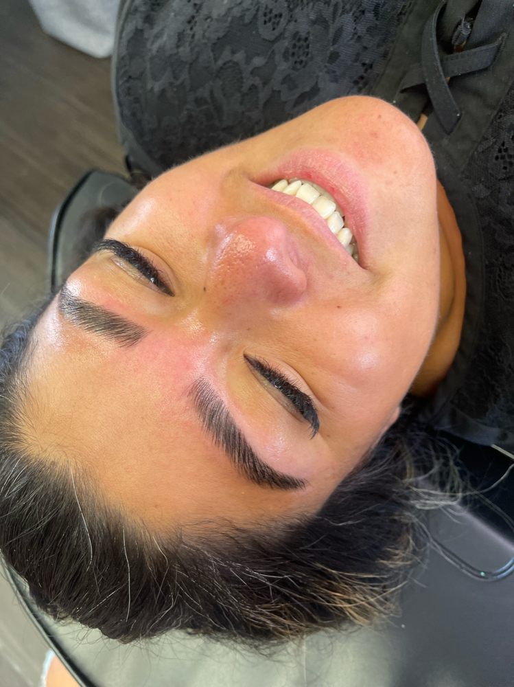 STUDENT BROWS