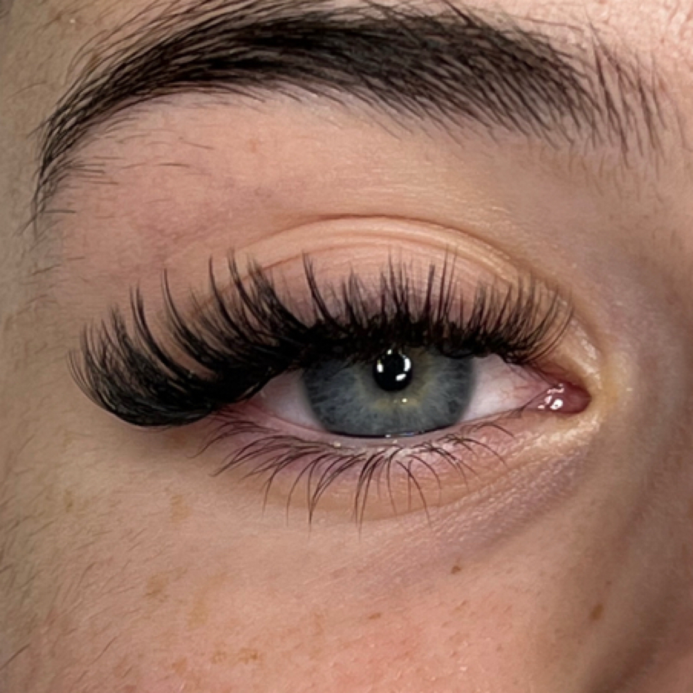 lash Extention Fullset at Newskinbykylie in Rockledge, FL