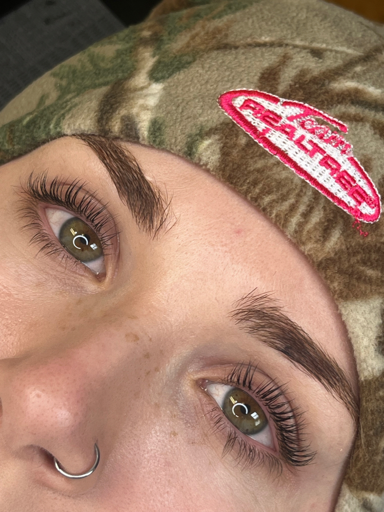 Lash Lift And Tint