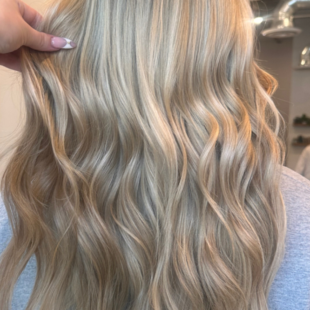 Shampoo Style at Uplifted Hair Co in Zeeland, MI