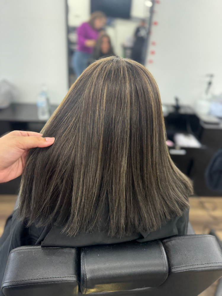 Full Head Highlights at Gabydoeshair in Lakeland, FL