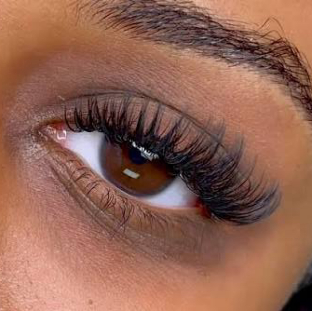Wispy Set at CoutureClustersCO in Norwalk, CT