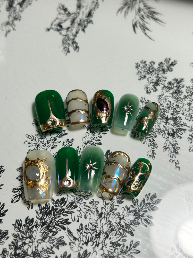 Custom Press Ons