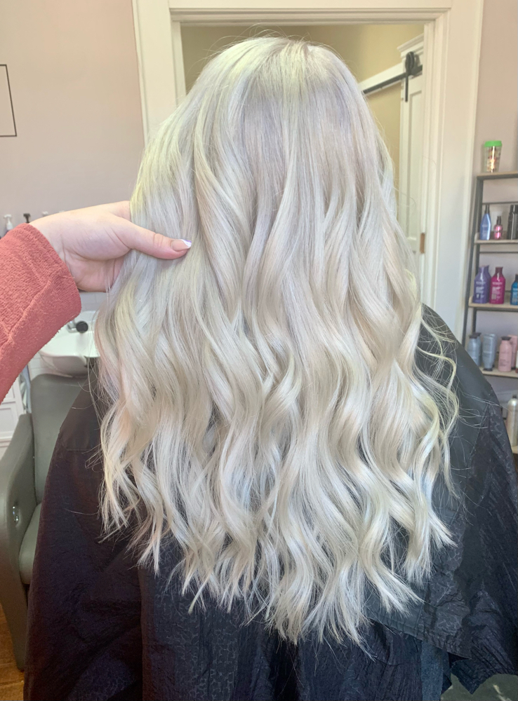 Lightener Retouch at Hailey Smith in Georgetown, KY