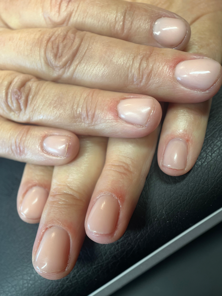 HARD GEL OVERLAY NATURAL NAIL $80 at Nails By Kayla 1111 in Vista, CA