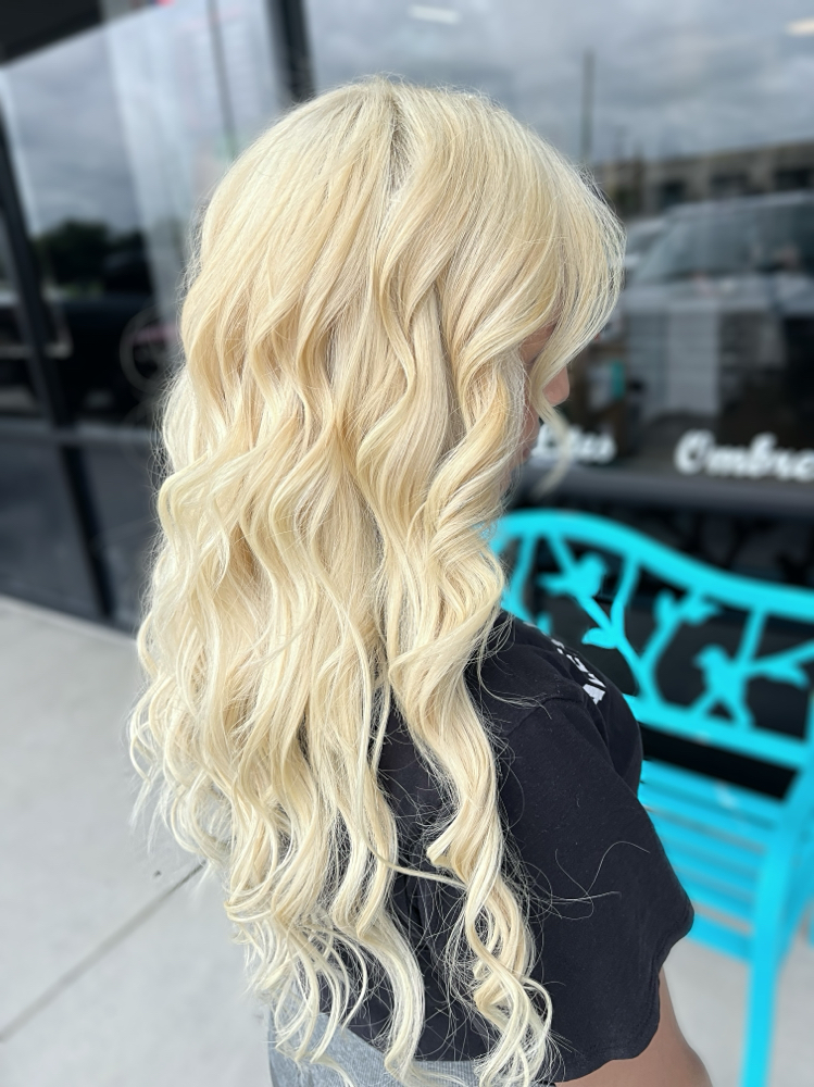 Full Blonde Service