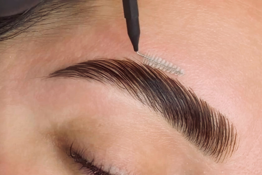 BROW LAMINATION & TINT