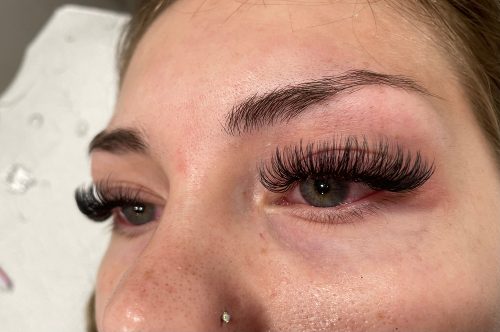 Volumn Eyelash Extensions