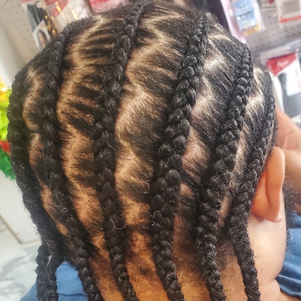 Zigzag at Djina  Braiding in Grand Prairie, TX