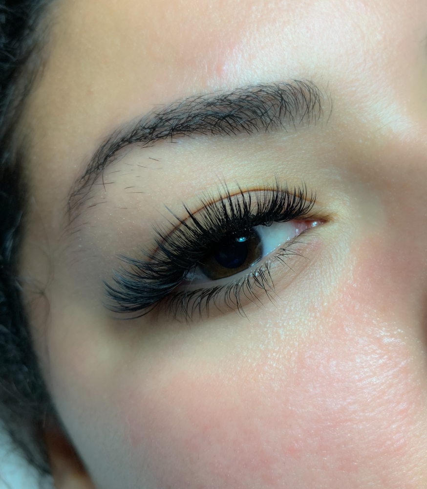 Hybrid Lashes (3 WEEK FILL-IN)