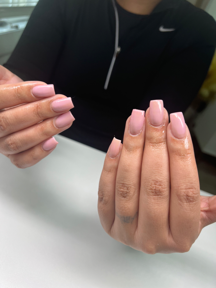 Polish Gel at Kinverlin Rojas in Providence, RI