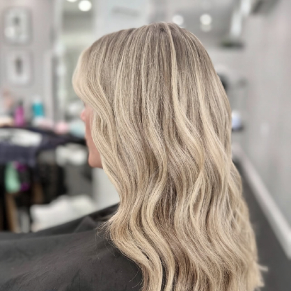 Ultimate Partial Blonding