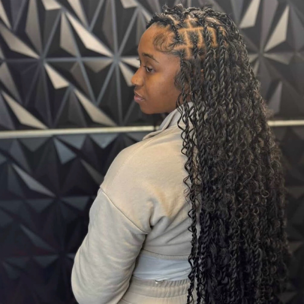 Island Twist at Zayziee Stylesss in Milwaukee, WI