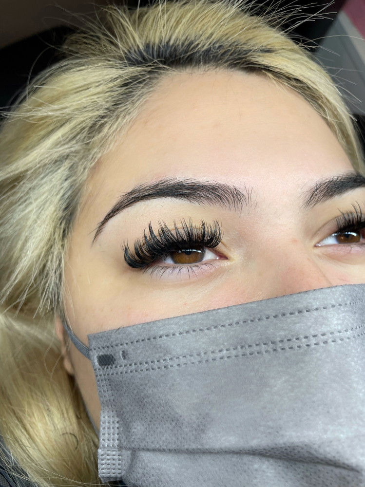 Wispy Lashes
