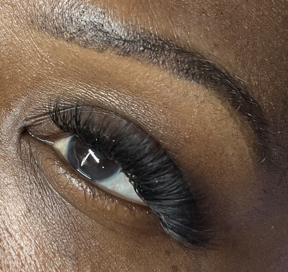 Volume Lashes Extentions