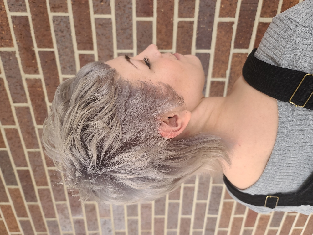 Women's Haircut