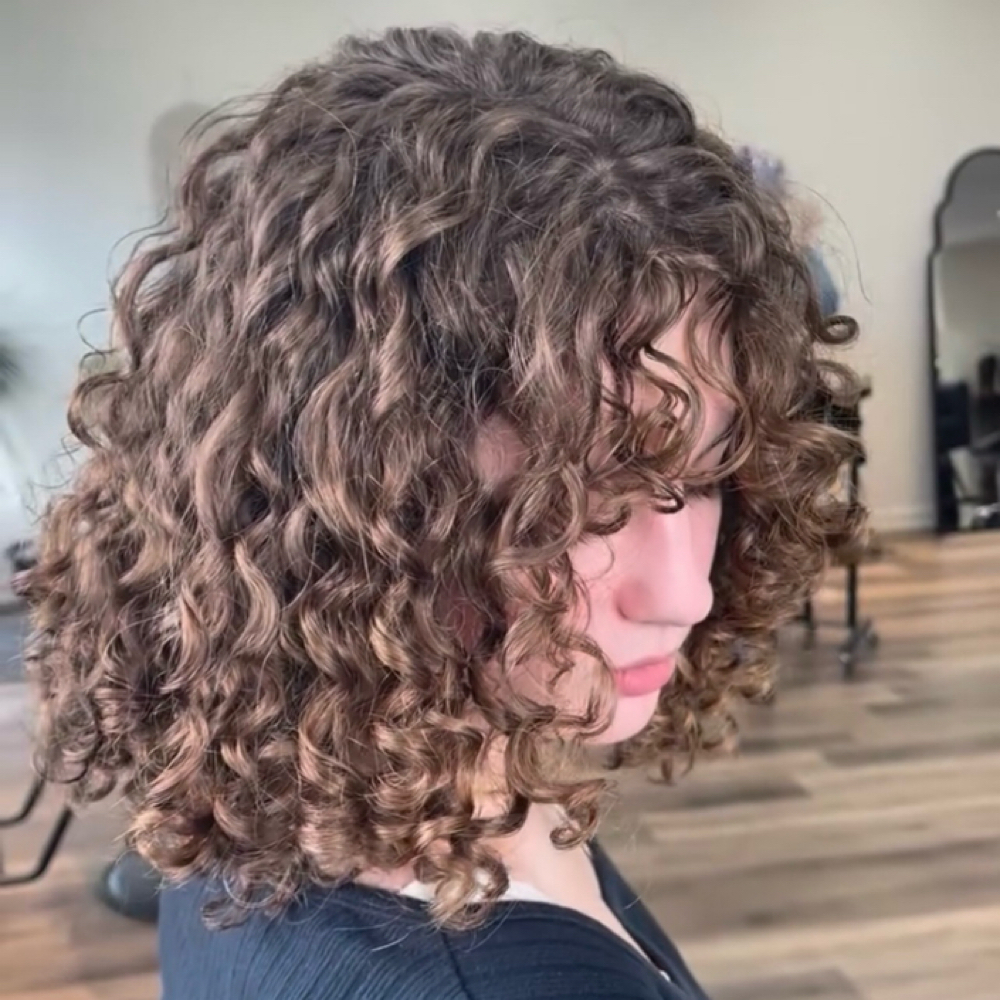 (Mazani Aircut) Curly Cut And Style at It’s All About You Salon in St. Clairsville, OH