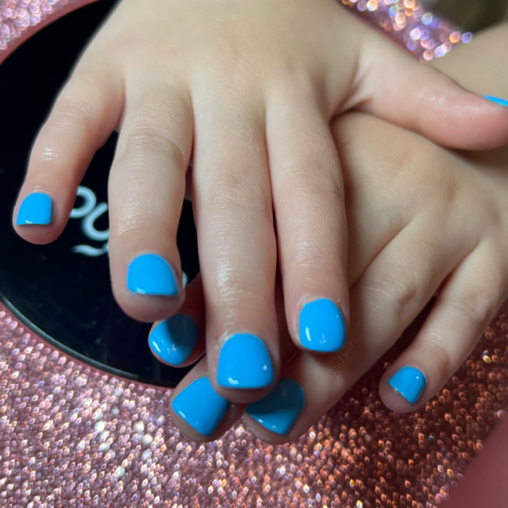 Kids Mani (10 and under) at Oh Hello Pretty LLC in Millersburg, OH