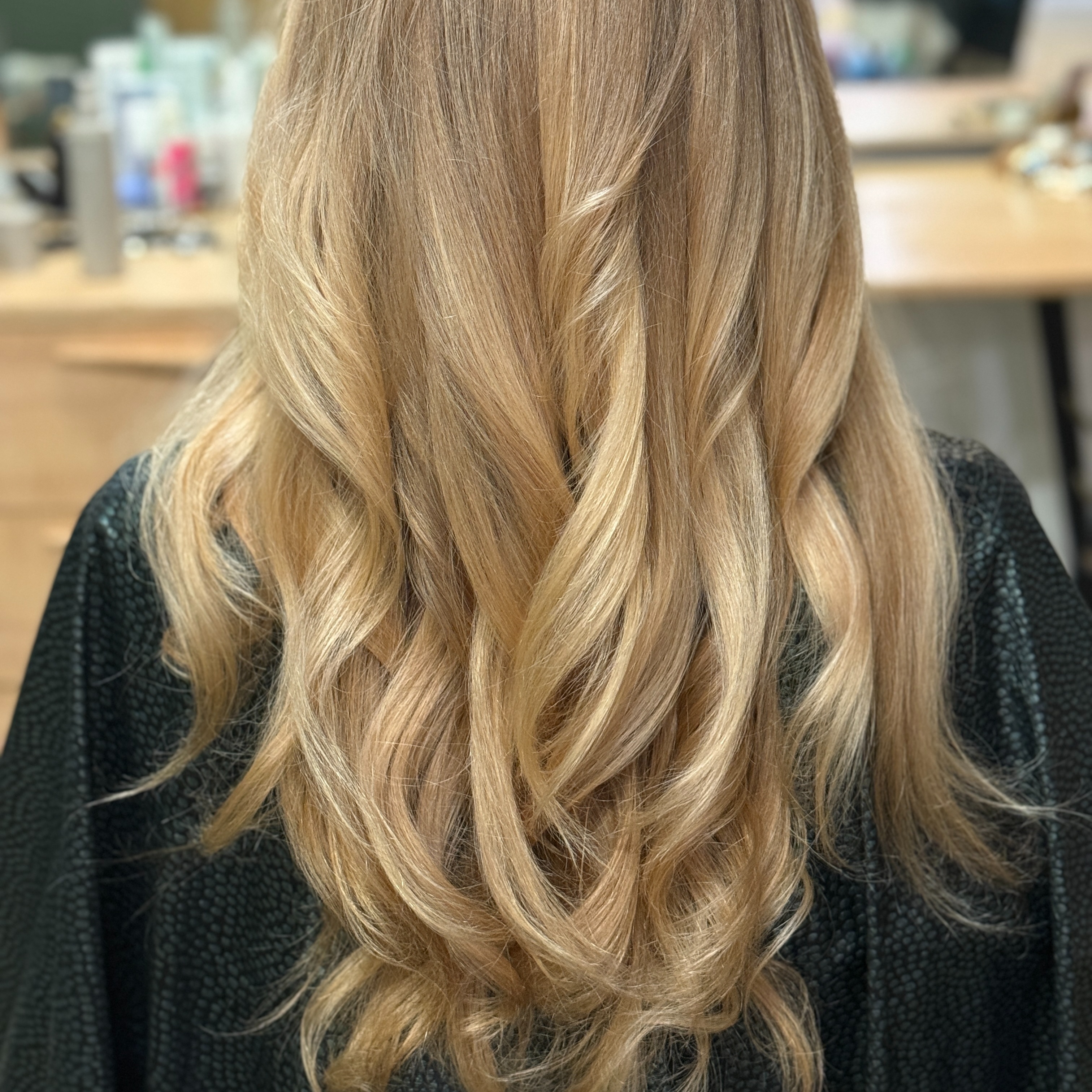 Blow Dry & Style (60 mins) at Mariposa Collective in Essex Junction, VT
