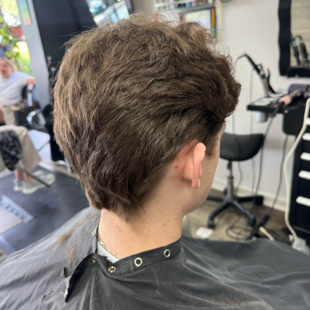 Men’s Haircut at Hair by Avery in Southaven, MS