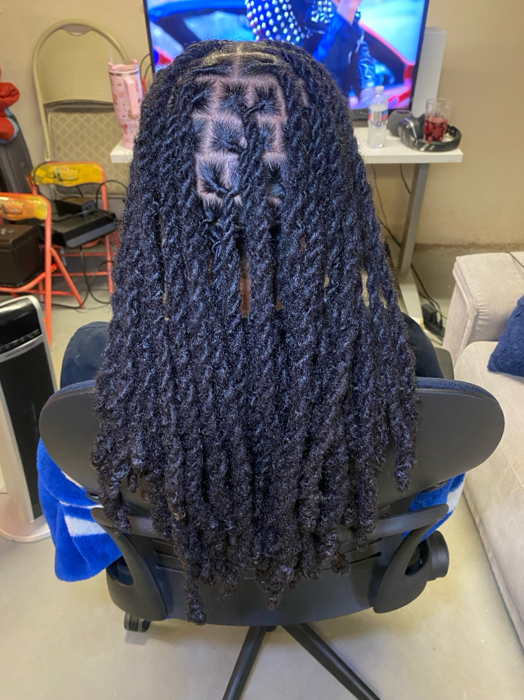 Retwist & Style at Lengths Of Love LLC in Buffali, NY