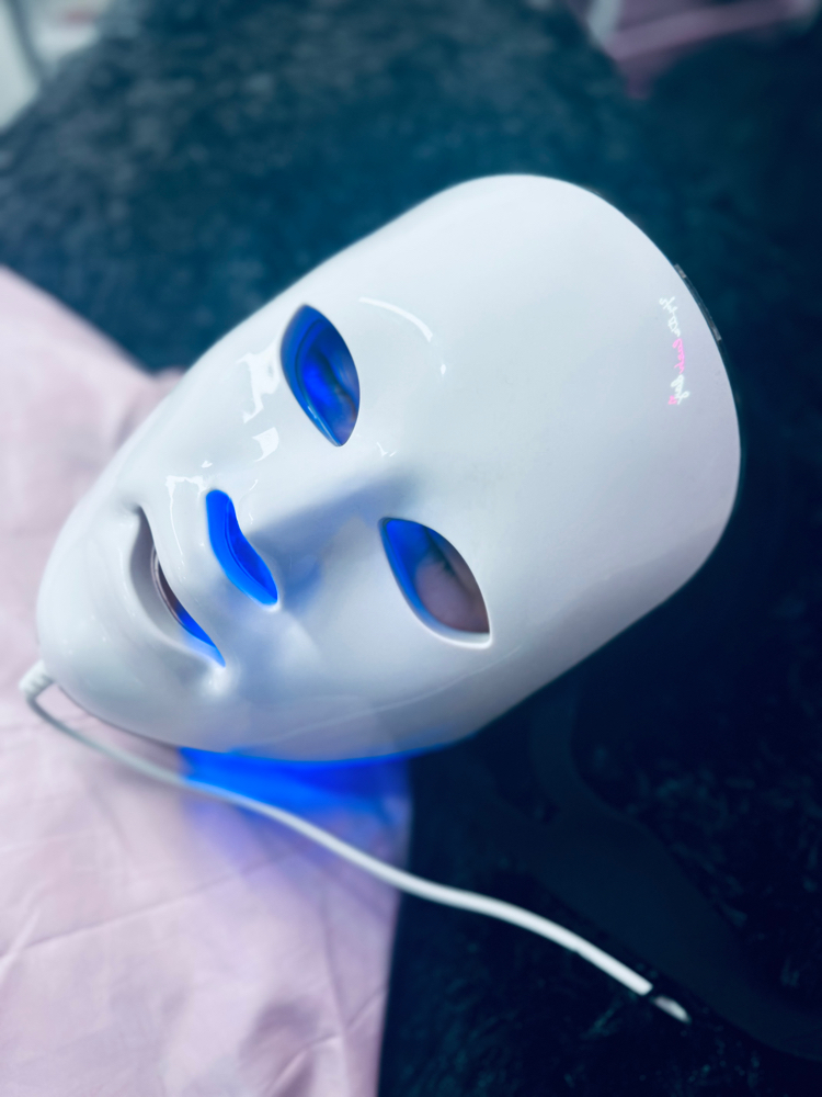 Acne Clearing Microderm/ Blue light