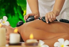 30 Minute Hot Stone Massage