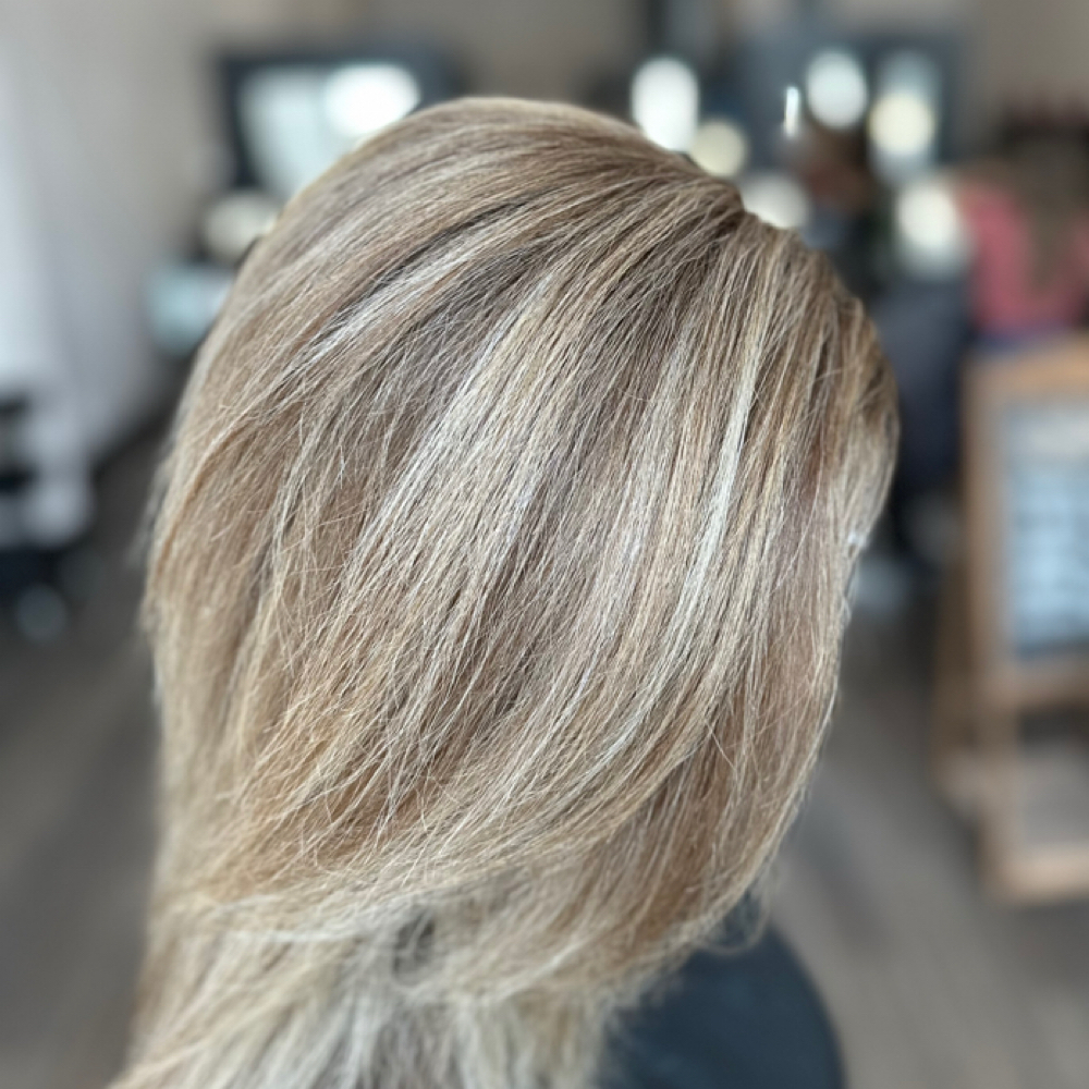 Consultation at Gabbie Cosmetology in Albany, OR