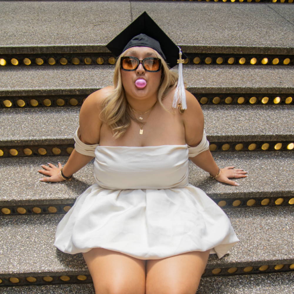 Senior Photo Bundle at VICI Beauty and Spa in Boardman, OH