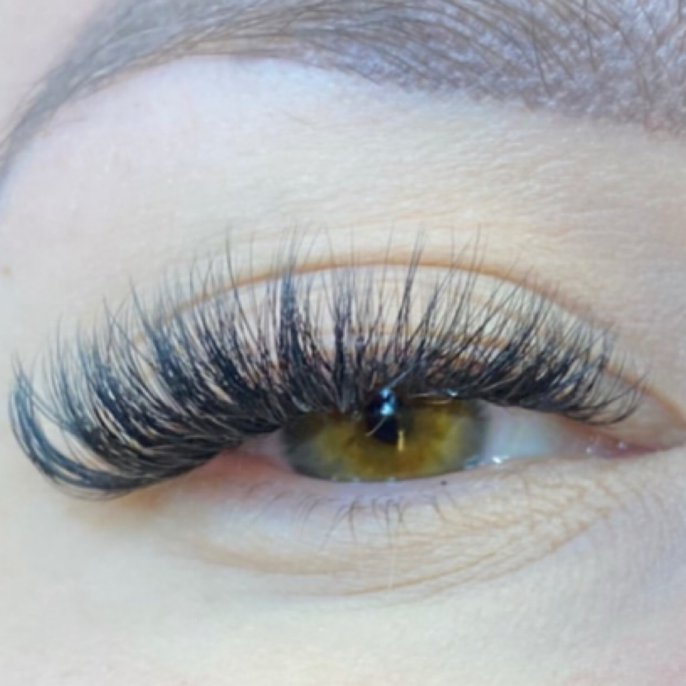 Lash Extended Fill at Lashed By Jill LLC in Chicago, IL