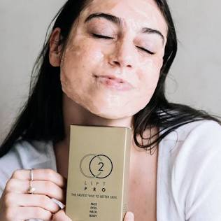 CO2 Lift Pro Facial