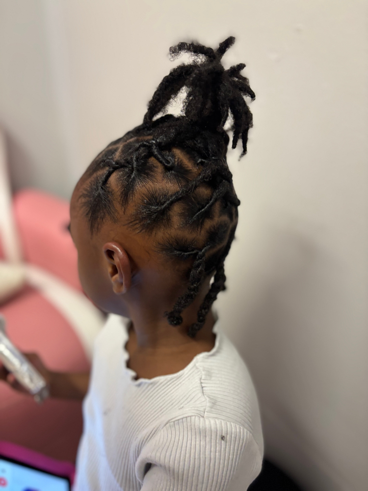 Kids’ Retwist & Style at Wrist Creations LLC in Columbus, GA