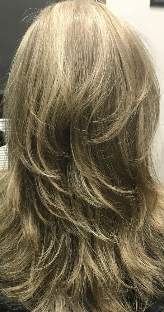 Women's Haircut & Blow-Dry